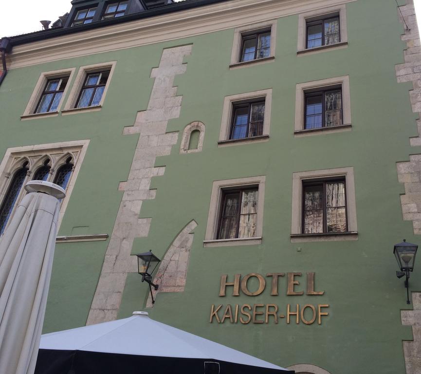 Hotel Kaiserhof Am Dom Řezno Exteriér fotografie